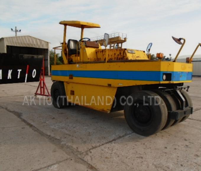 TIRE  ROLLER